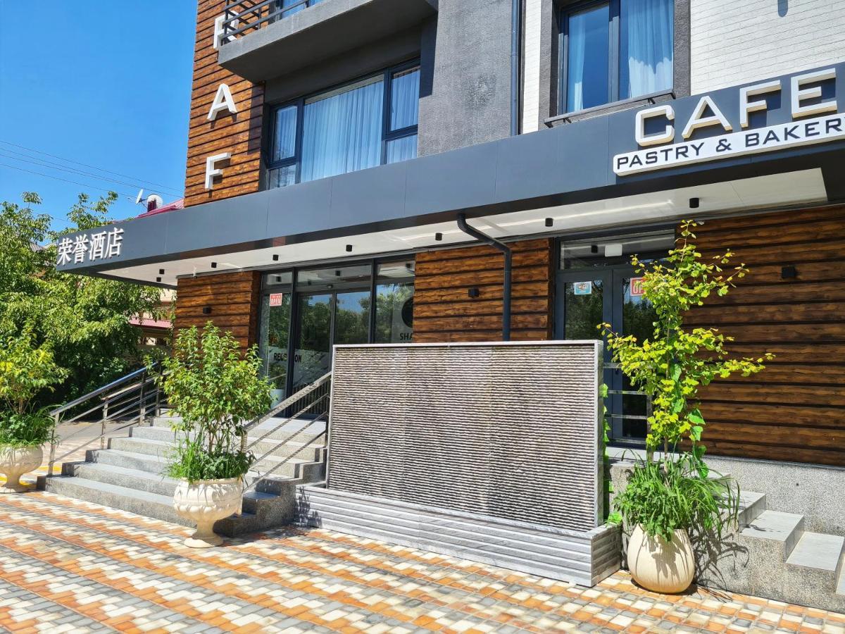 Sharaf Hotel Ташкент Екстер'єр фото